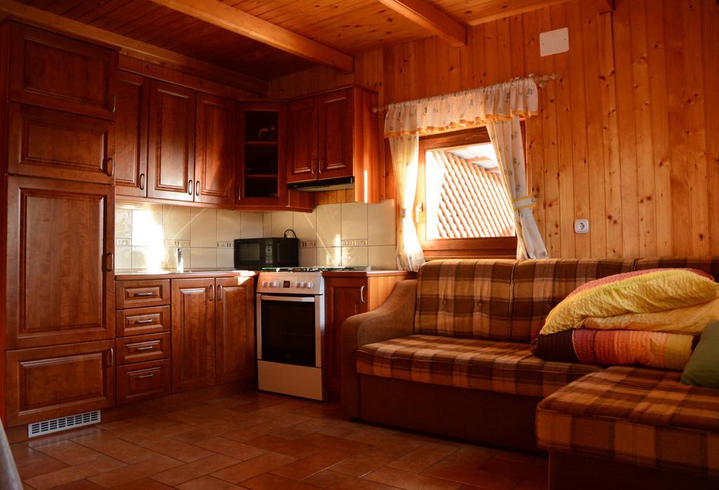 צ'רקנו Apartments Gatej מראה חיצוני תמונה