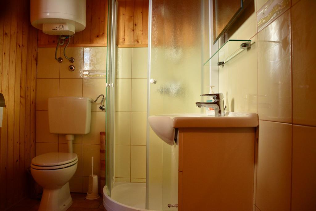 צ'רקנו Apartments Gatej מראה חיצוני תמונה